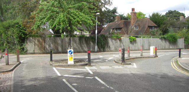 Road narrowing